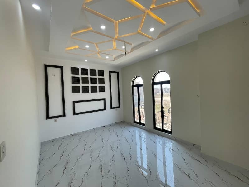 5 Marla house for sale Al-Razzaq Royal Phase 03 8