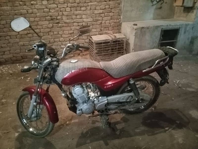 Suzuki GD 110 bike motorcycle 1