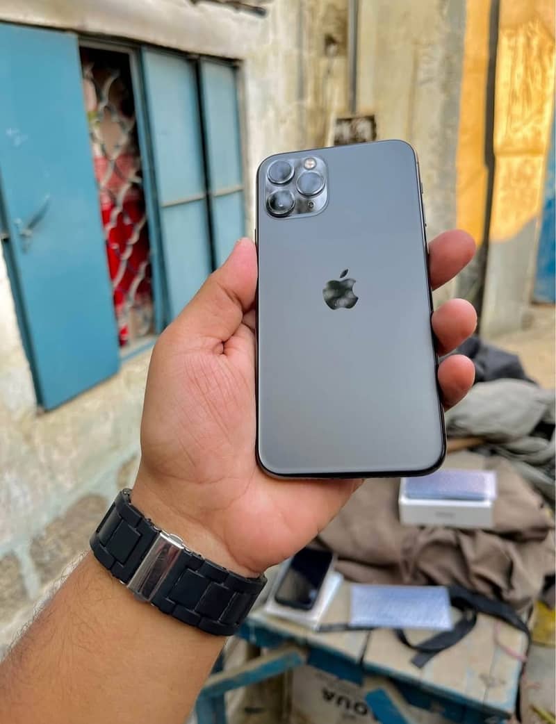 Iphone 11 pro 3