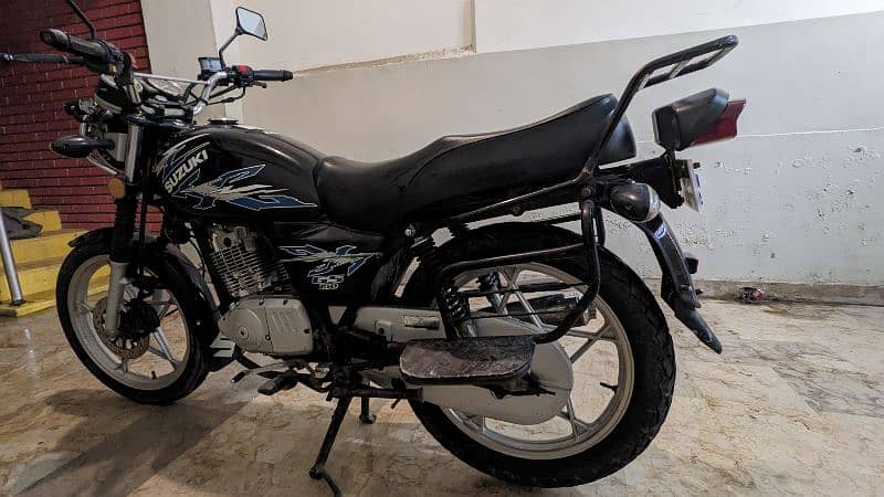 Suzuki gs150 1