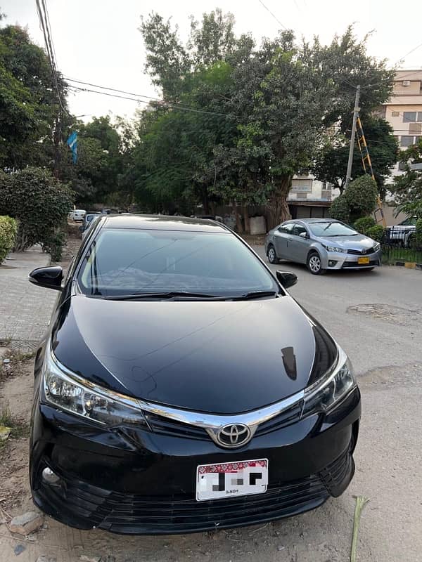 Toyota Corolla Altis 2017 1