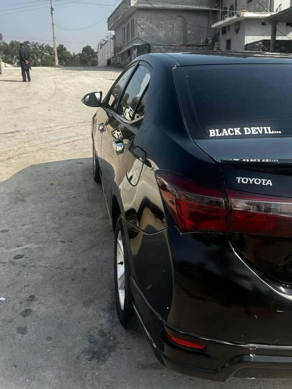 Toyota Corolla 2015 10