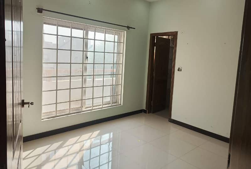 Major Makhdoom Society 4 Bedroom House Of Rent 10