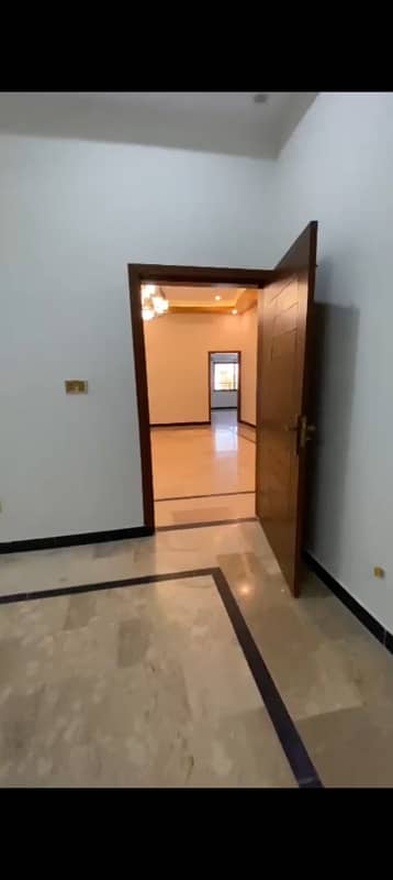 Rich living 3 bedroom Ground floor apartment is available for rent 5