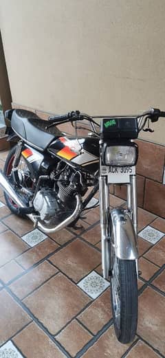 Honda 125 model 20/21 ma number laga hn