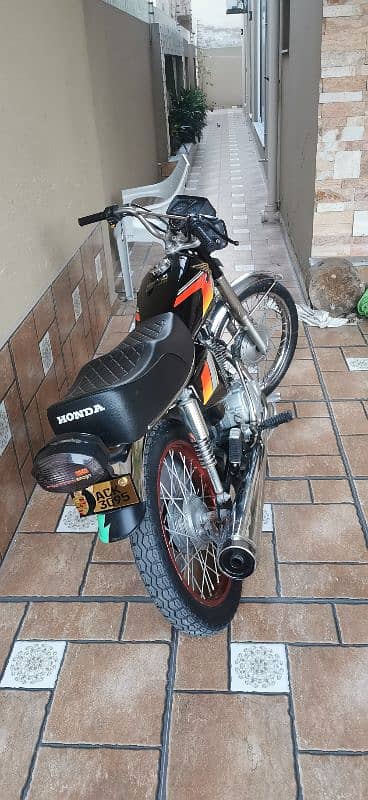 Honda 125 model 20/21 ma number laga hn 4