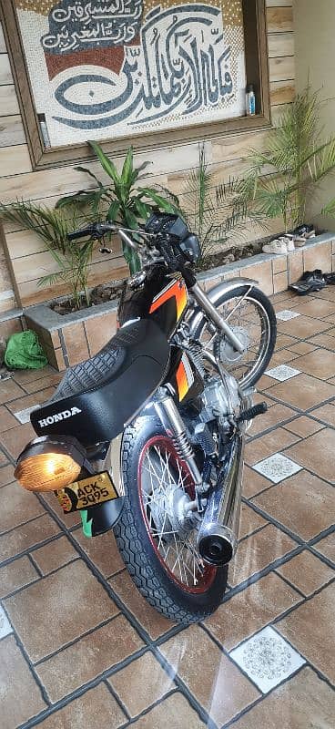 Honda 125 model 20/21 ma number laga hn 7