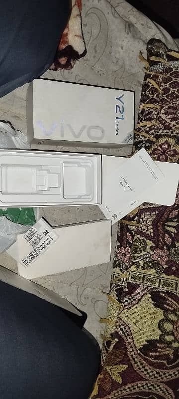 Vivo Y21 8