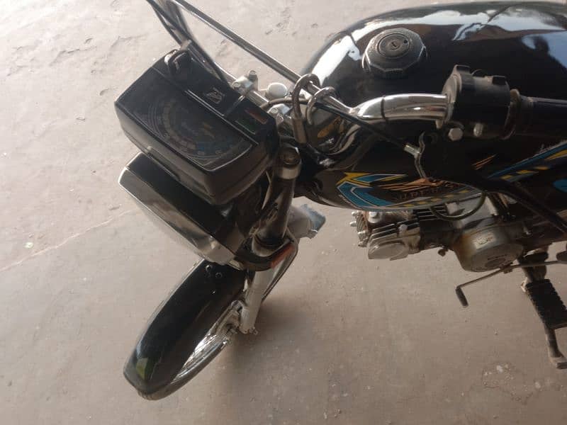 bike for sale Super star  abhi banwai hai engine seld hai or sun h 5