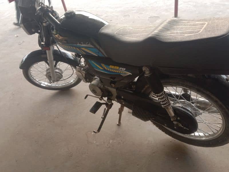 bike for sale Super star  abhi banwai hai engine seld hai or sun h 6