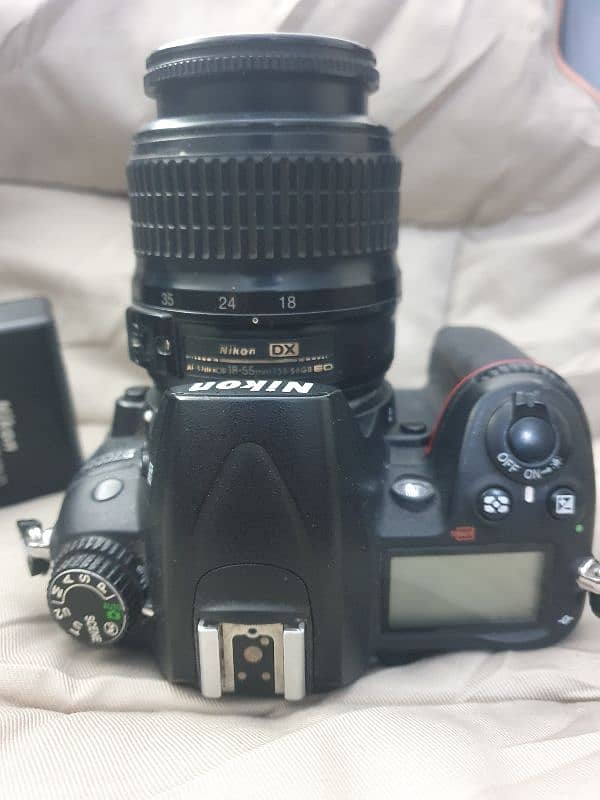 Nikon D7000 with 18-55mm 3