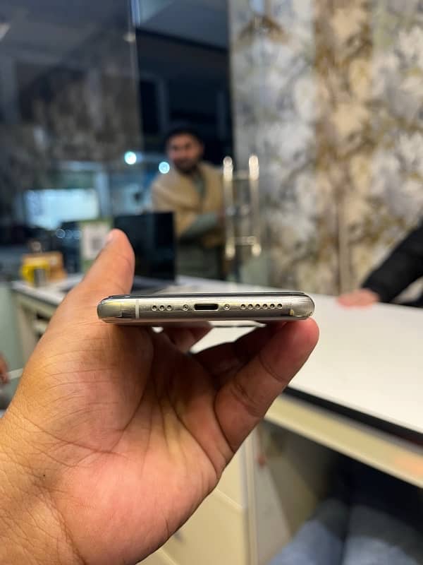 Iphone 11 pro 64gb 1