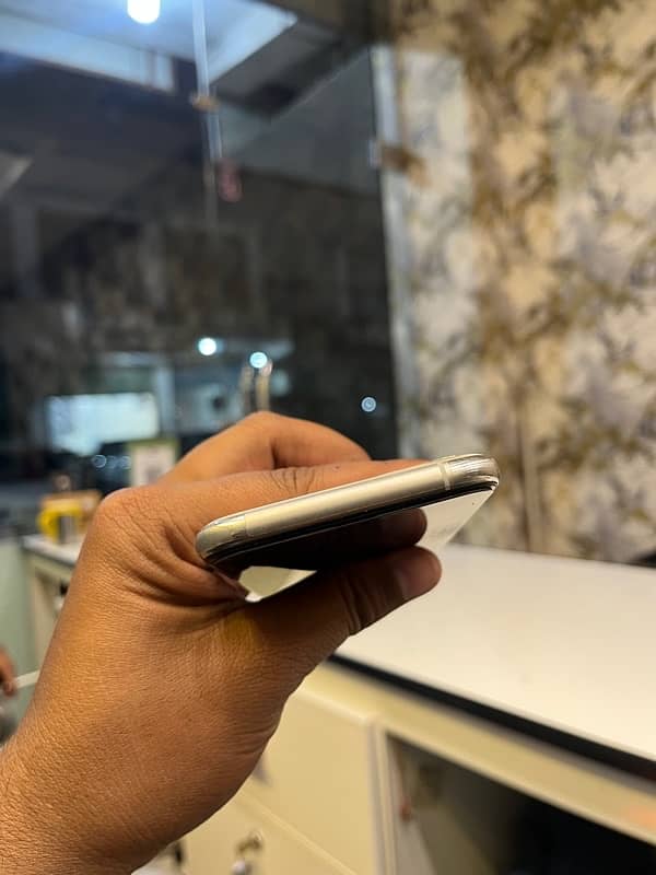 Iphone 11 pro 64gb 2