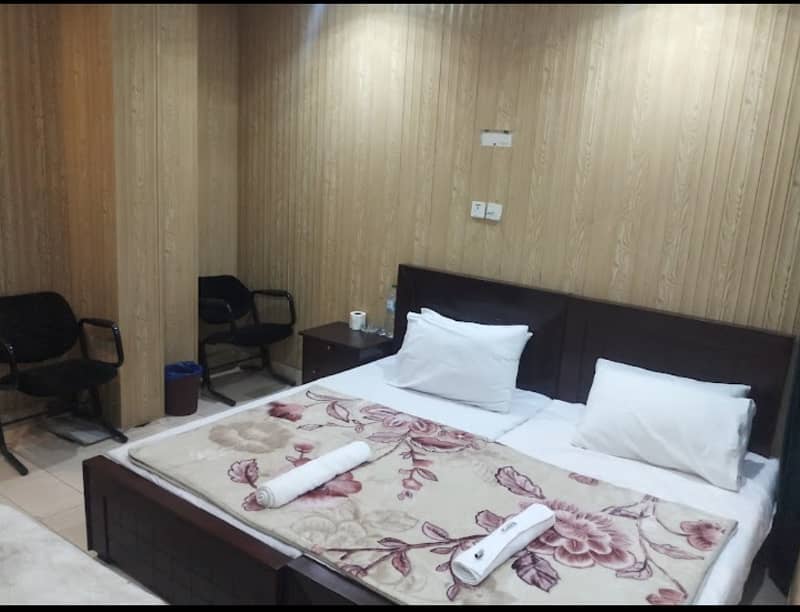 single bed room 2500 & double bed 3500 &weekly room available 2