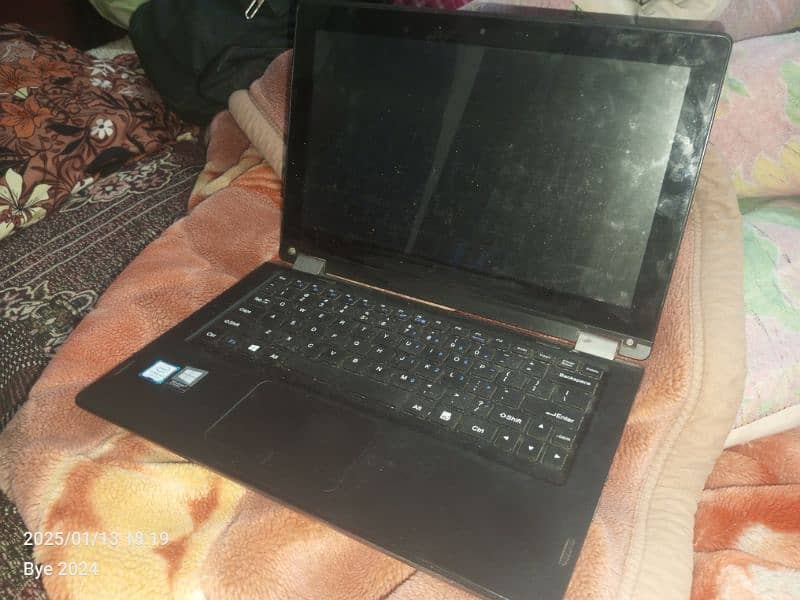 Laptop of Haier 0