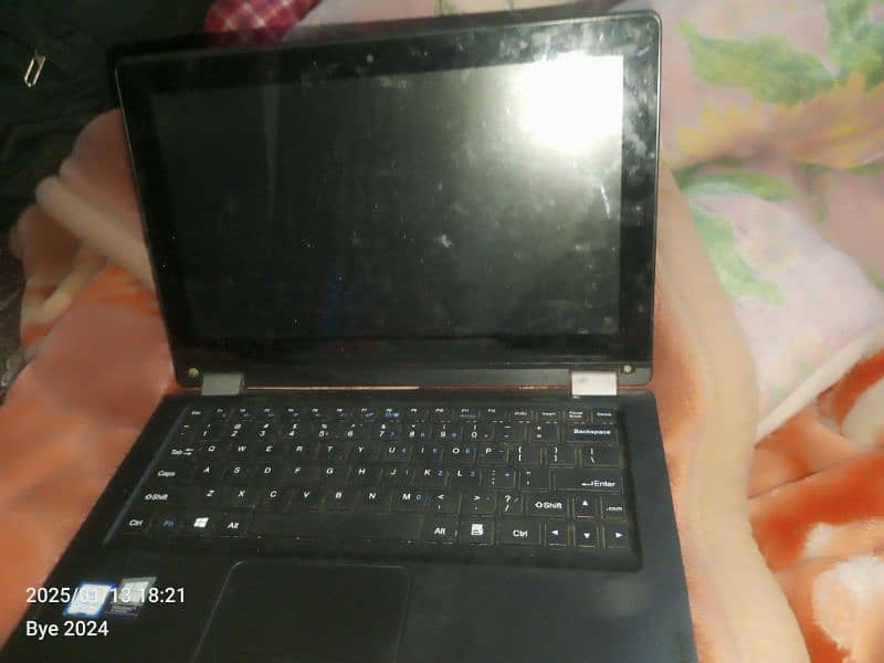 Laptop of Haier 3