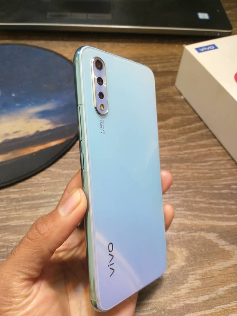 Vivo S1 0