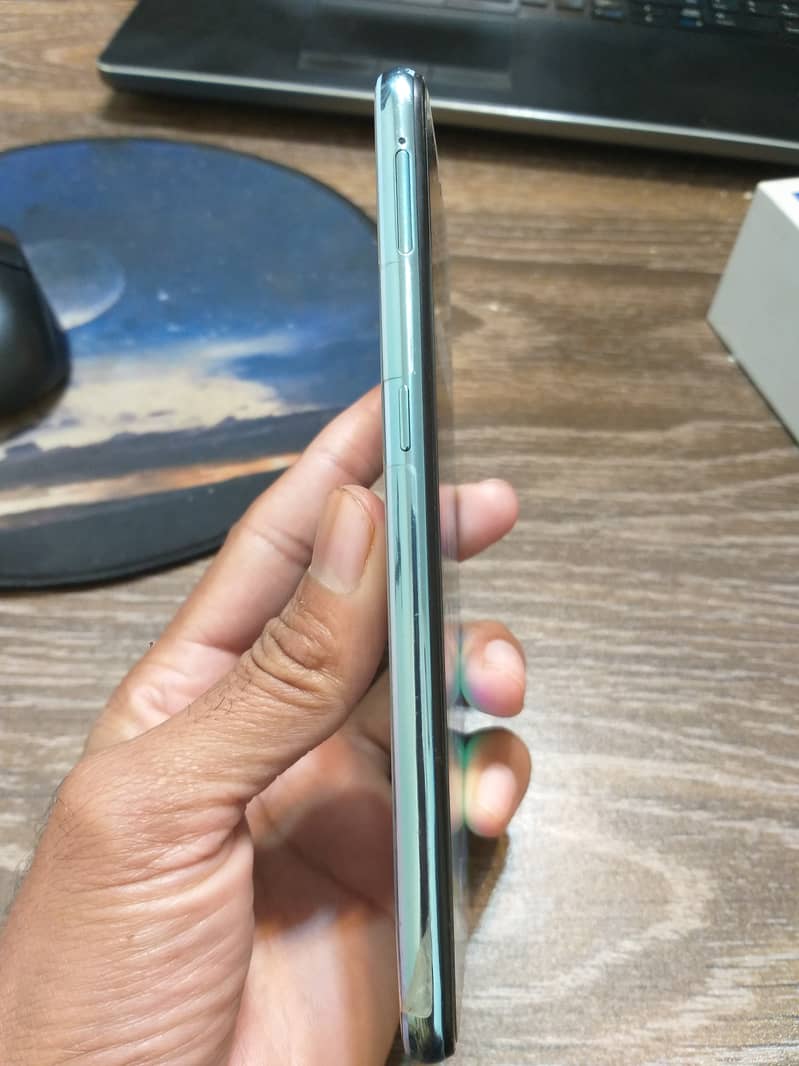 Vivo S1 4