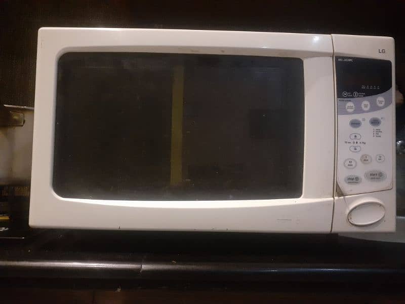 Microwave Oven Large size 0