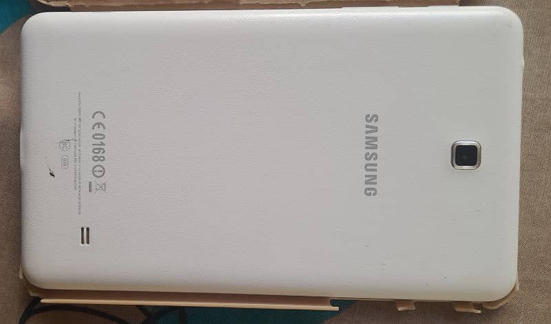 Samsung Galaxy Tab A4 0