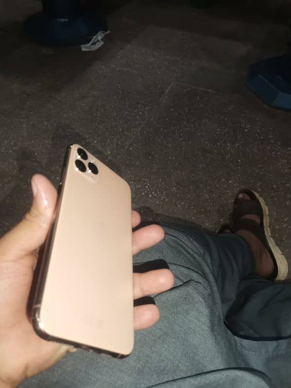 iphone 11 pro max 0