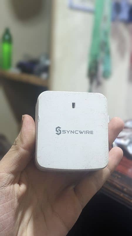 Syncwire USB Travel Charger SW-AC01 4-port USB Plug 0