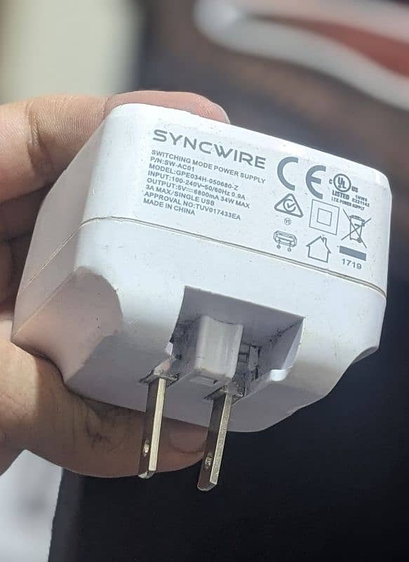 Syncwire USB Travel Charger SW-AC01 4-port USB Plug 2