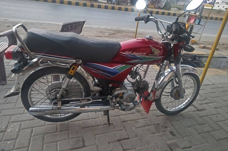 Honda CD 70cc 3