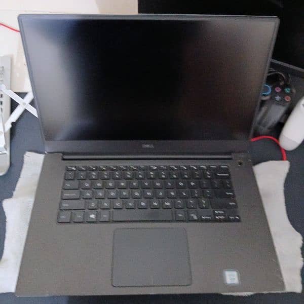 Dell Precision 5510 laptop 2