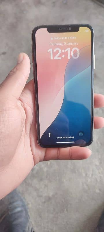 iphone xs 256gb Wala glass little break ha all original 1