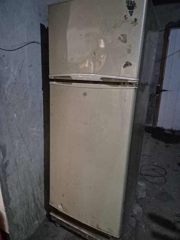 old fridge for sale 2