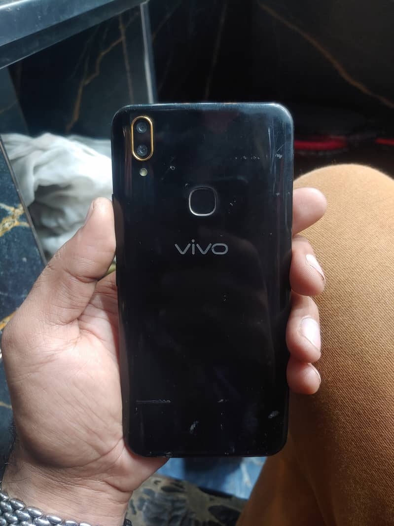 Vivo y85 3