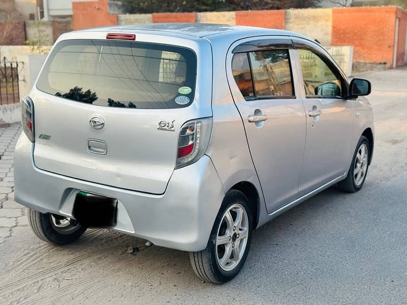 Daihatsu Mira 2013 4