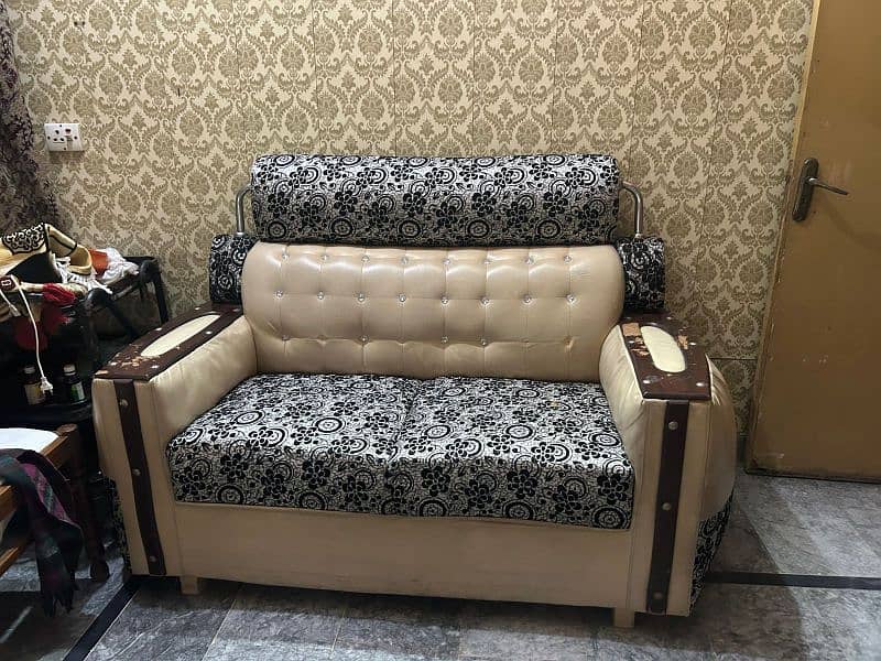 skin and white good quality wood sofa set 6