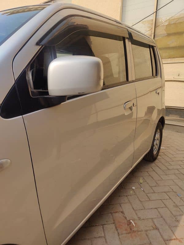 Suzuki Wagon R 2021 3