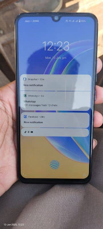 vivo v 21 e Used like new 5