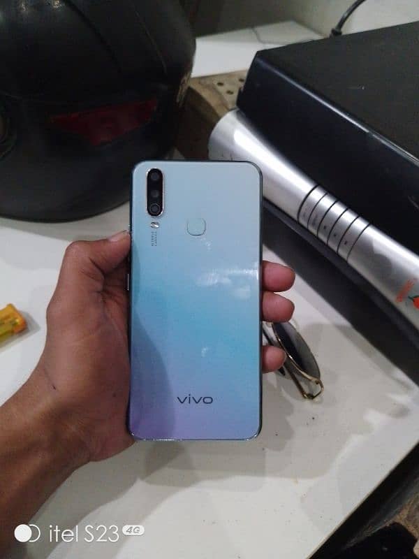 vivo Y 17 Kam hojay ga 8/128 urgent sale 1