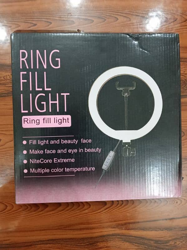 White Ring Light 0