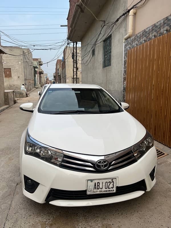 Toyota Corolla Altis 2016 3