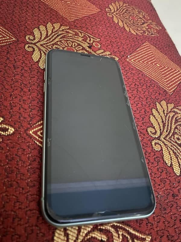 iphone 11 non pta URGENT SALE 5