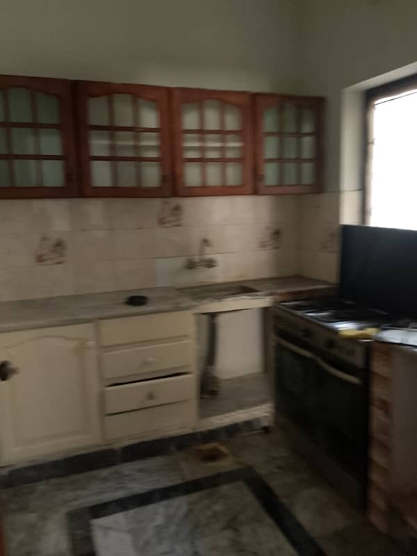 G 11 1 beautiful upper portion available for rent very prime location 7