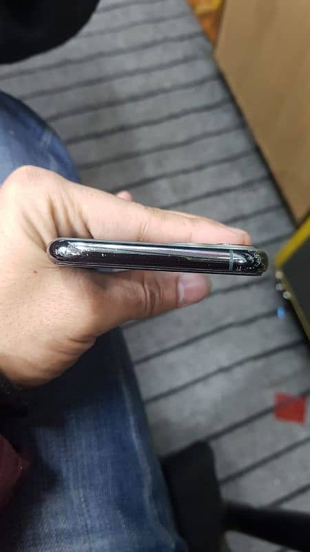 Iphone 11 pro 64gb 2