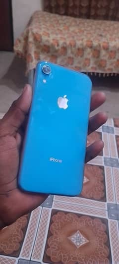 iphone xr   64 gb water pack all ok 10 by 10   jv  health 87%