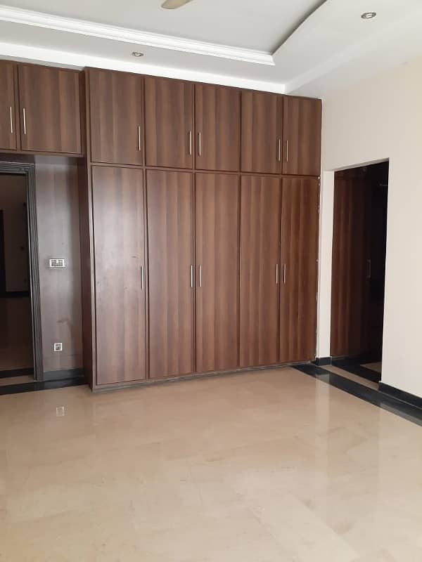 Kanal Upper Portion For Rent Wapda Town 1