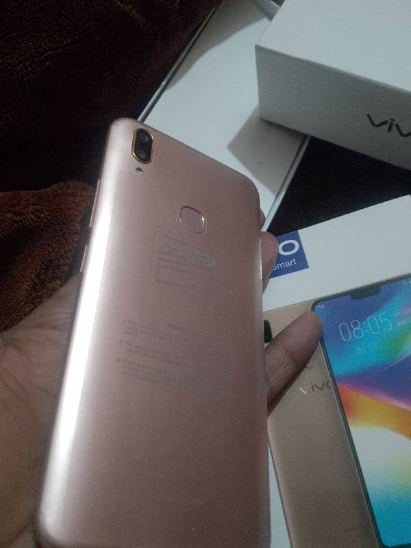 Vivo Y85 4GB 64GB with box 3