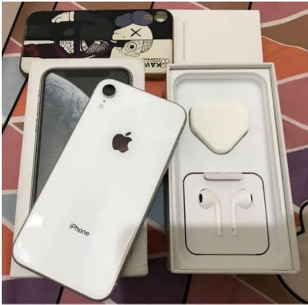 iPhone XR 128Gb With Full Box 0