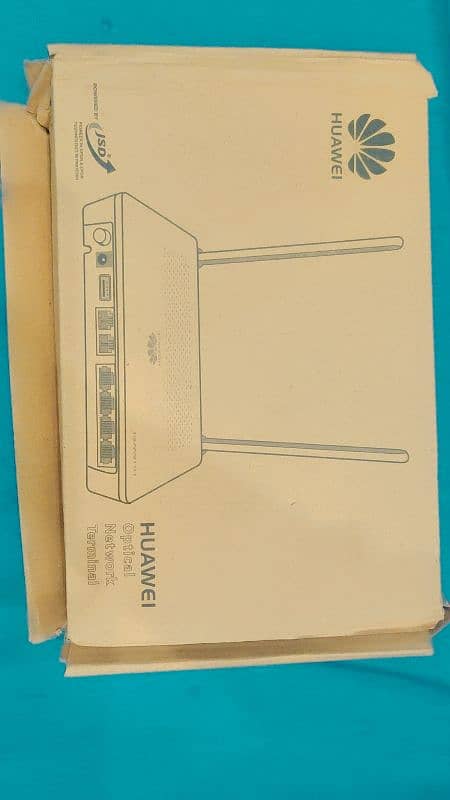 HUAWEI XPON HG8546D5 DUAL WIFI ROUTER ONU 1