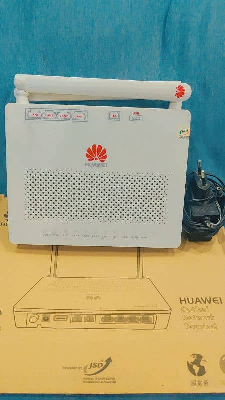 HUAWEI XPON HG8546D5 DUAL WIFI ROUTER ONU 3