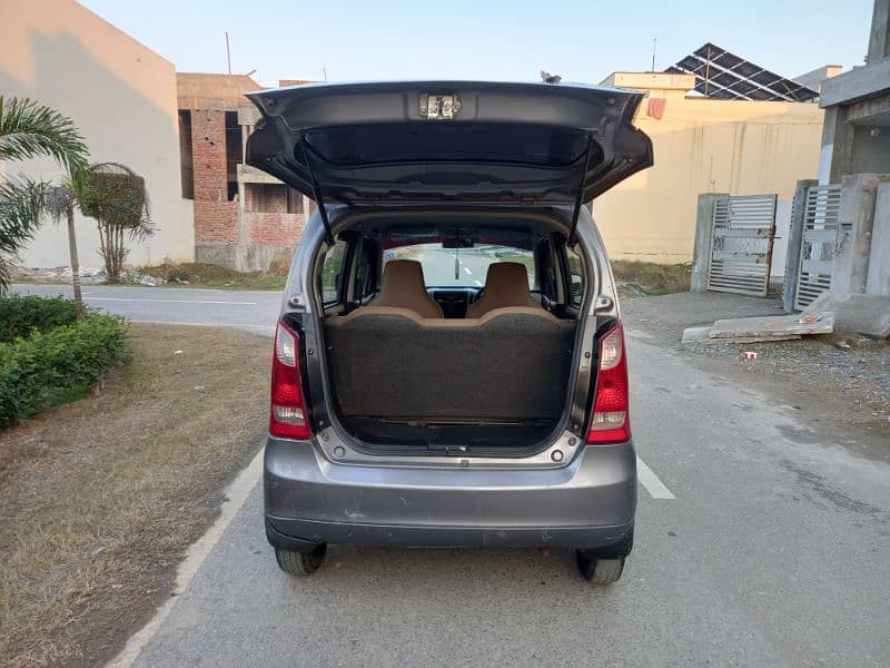 Suzuki Wagon R 2017 VXL Family use car 0341,16,40,385 9