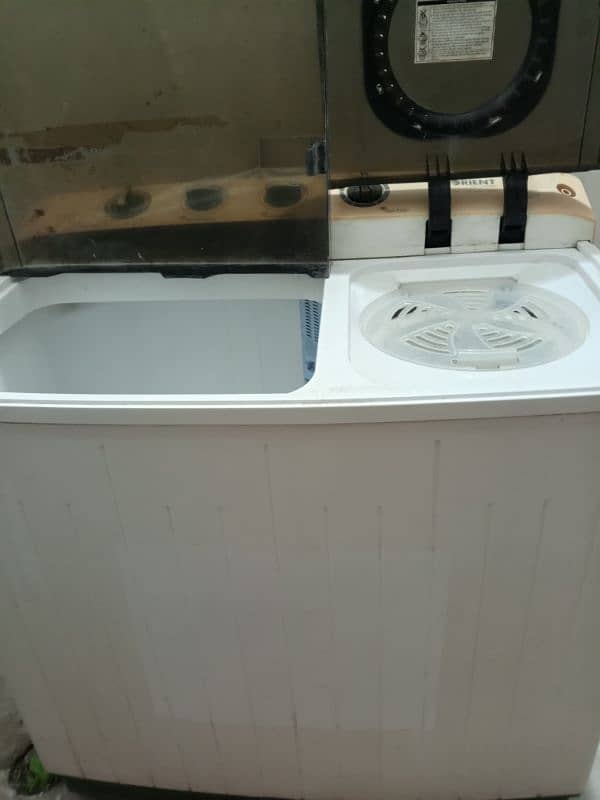 Orient semi automatic Washing machine with dryer  For sell 1